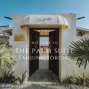 The Palm Tanjung Tokong Hotel